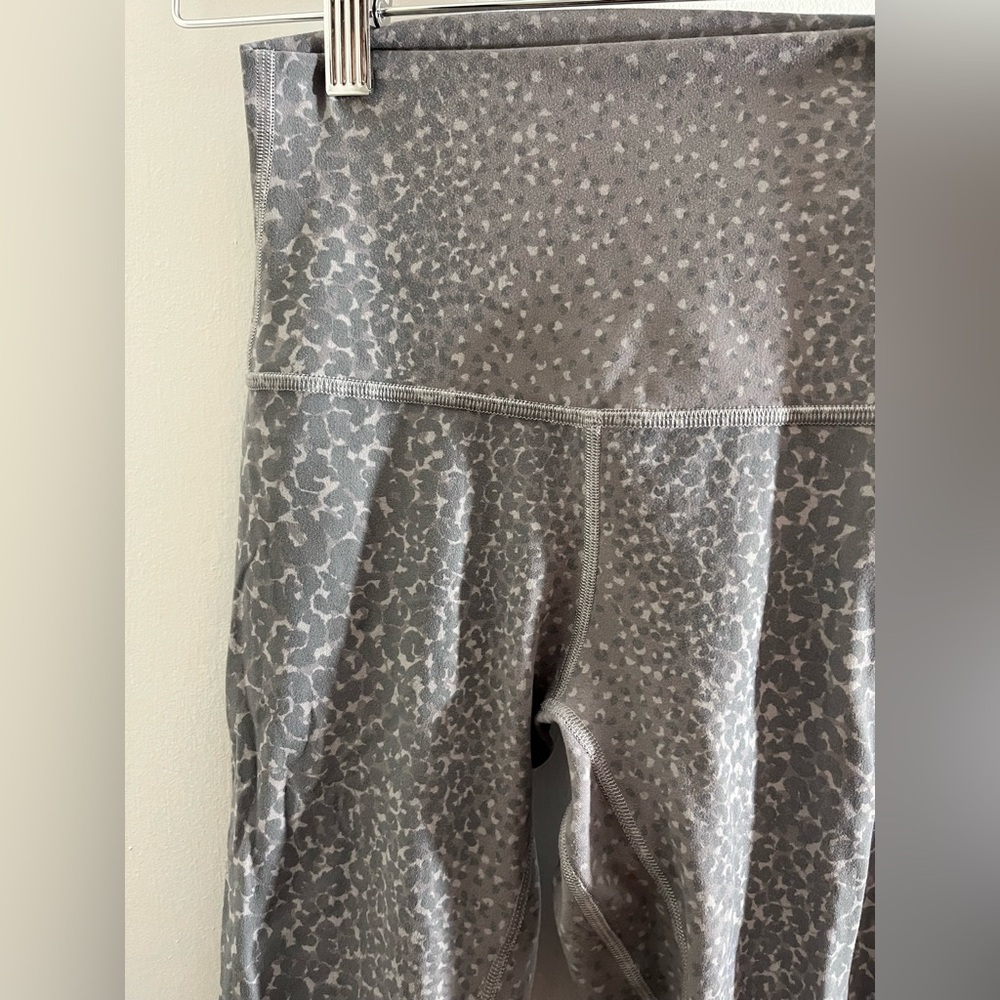 Lululemon Align Pant 28" *Engineer Print Gray Patterned Legging - Picture 6 of 8